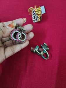Set of 4 Embellished Hair Claw Clips