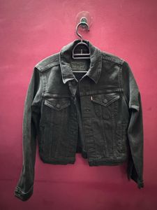Levi's Black Denim Jacket in size small