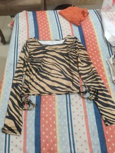 Trendy Animal Print Long Sleeve Top