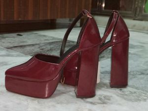 Fixed price ❗ jm look Chic Burgundy Platform Heel