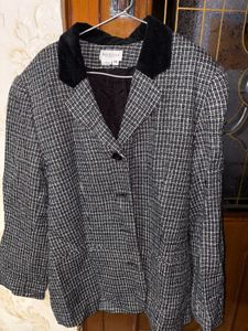 Classic Plaid Blazer