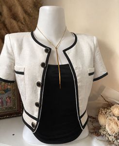 Chic korean White Cropped Jacket Top
