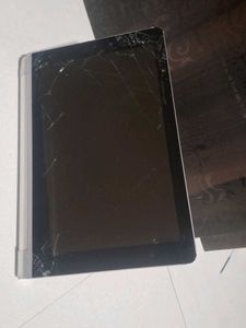 Cracked Screen Tablet (Not working condition )