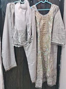 Pakistani Suit