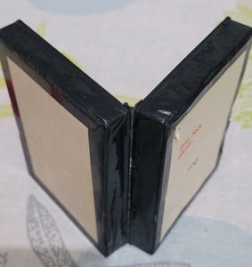 Small Showpiece Gift 1