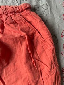 Comfortable Coral Capris