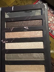 Versatile Eyeshadow Palette