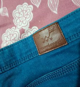 Stylish Teal Blue Jeans