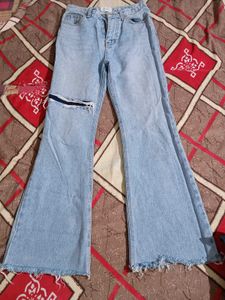 Distressed Wide Leg Jeans