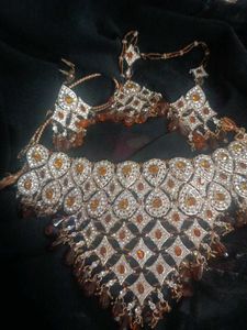 Exquisite Kundan & Pearl Choker Set