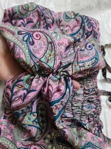 Chic Paisley Print Ruched Crop Top