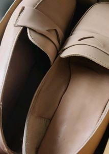 Embroidered Flat Sandals