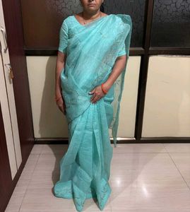 beautiful teal saree