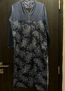 Elegant Navy Blue Embroidered Kurta