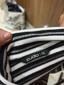 Striped Sleeveless Collared Top