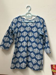 Blue & White Printed Cotton Kurta