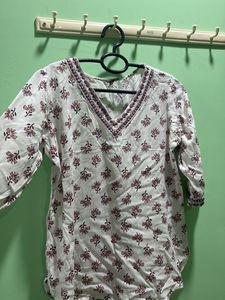 White Floral Print Kurta