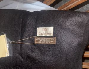 Sky Cashmere Classic Black Shawl