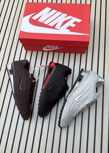Nike Shox Black &amp; Red Sneakers