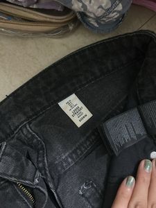 Stylish Charcoal Grey Wide-Leg Jeans