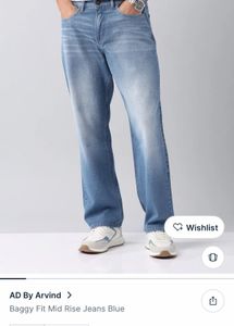 Light Wash Mid Rise Jeans