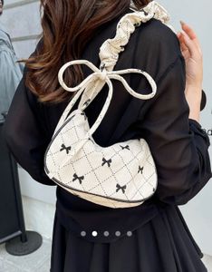 Cute Bow Pattern Shoulder Bag