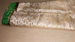 Green Border Dupatta
