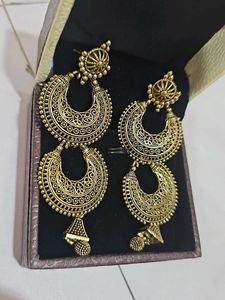 Exquisite Traditional Gold Earrings