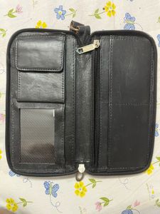 Stylish Bifold Leather Wallet
