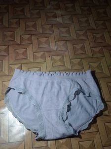 Comfortable Lace Trim Briefs