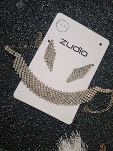 Sparkling Rhinestone Choker &amp; Earrings Set