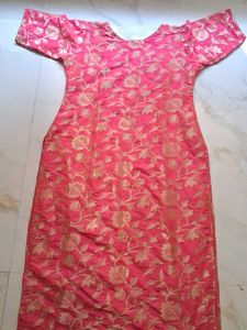 Beautiful Pink Brocade Kurta
