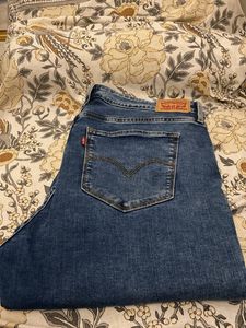 Levi’s Classic Blue Denim Jeans