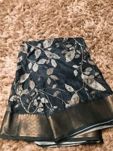 Elegant Leaf Print Saree
