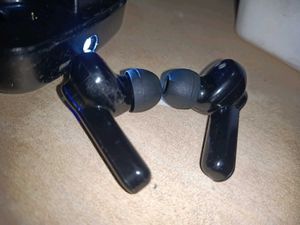 M19 TWS Bluetooth Earbuds (Check Defect)