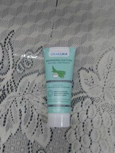 Oracura Natural Toothpaste (Pack of 4)