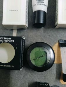 Makeup Kit Bundle