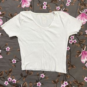 Ribbed V-Neck Crop Top