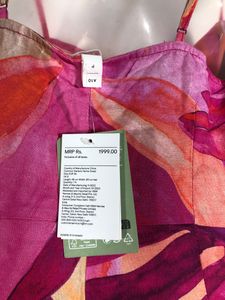 H&amp;M Front Tie Up Dress