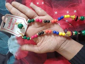 Beautiful Neklace With Earings