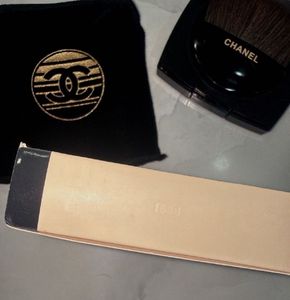 Chanel Les Beiges Healthy Glow Powder