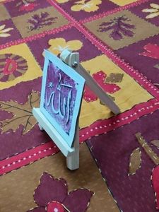 canvas with stand