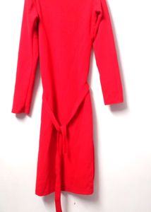 One  Pic  Red Color