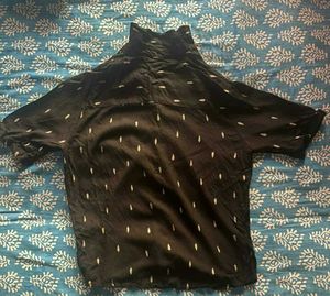 Patterned Black Casual Top