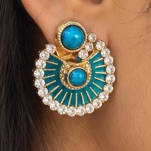 Stunning Turquoise & Crystal Earrings