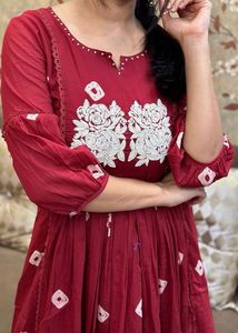 DEAL ALERT!!! BANDHANI Print red Kurta with pyjama