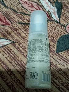 Faces Canada Shimmer Makeup Fixer spray