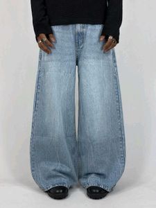 Baggy Wide Leg Light Wash Jeans