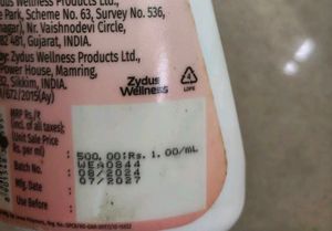 Everyuth Naturals Body Lotion