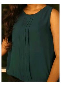 Phalto Green Beutiful Top